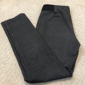 Checkered Soft Skinny Dress Pants